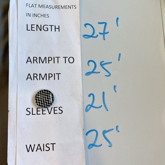 Green Envelope Los Angeles Black Bell Sleeve Flowy Blouse Size 2X - Picture 11 of 11